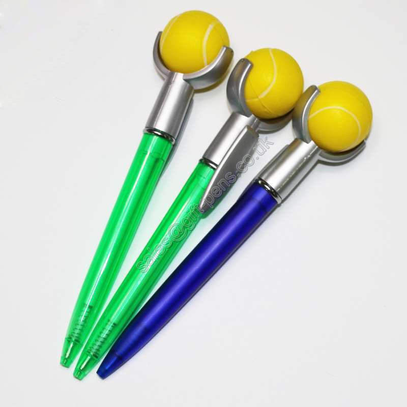 retractable plastic material soccer ball pen,soccer design promo ball pen