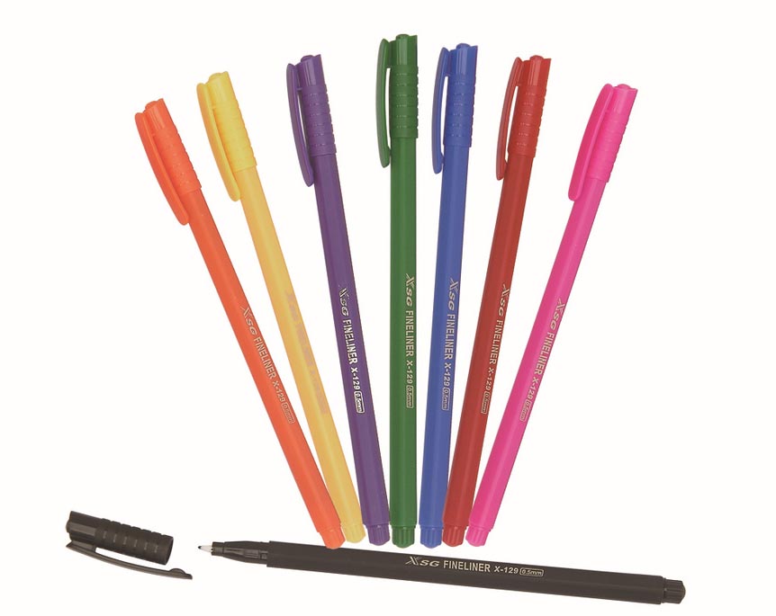 0.4mm nylon tip plastic Permanent Marker With Waterproof Ink