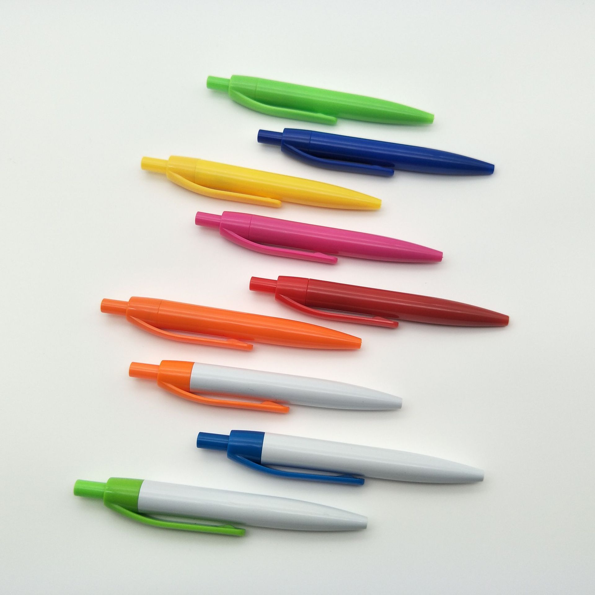 short retractable mini plastic pen